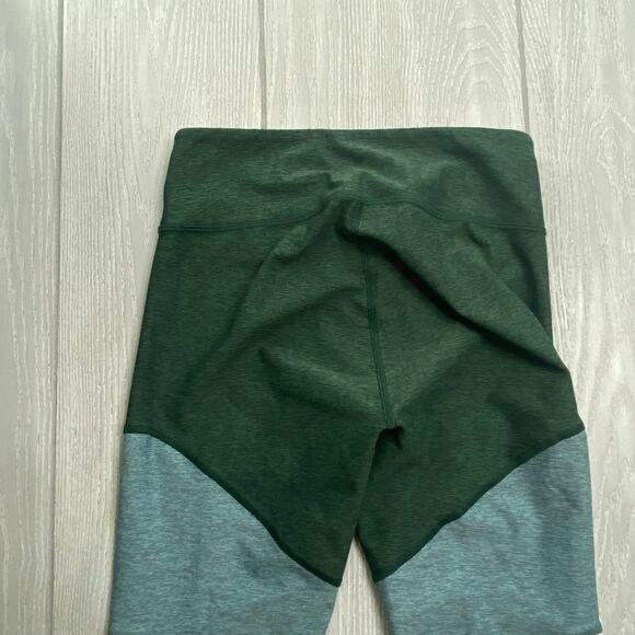 Outdoor Voices Women's Sprint Color Block Green & Pink 7/8 Leggings Size Small - Picture 10 of 11
